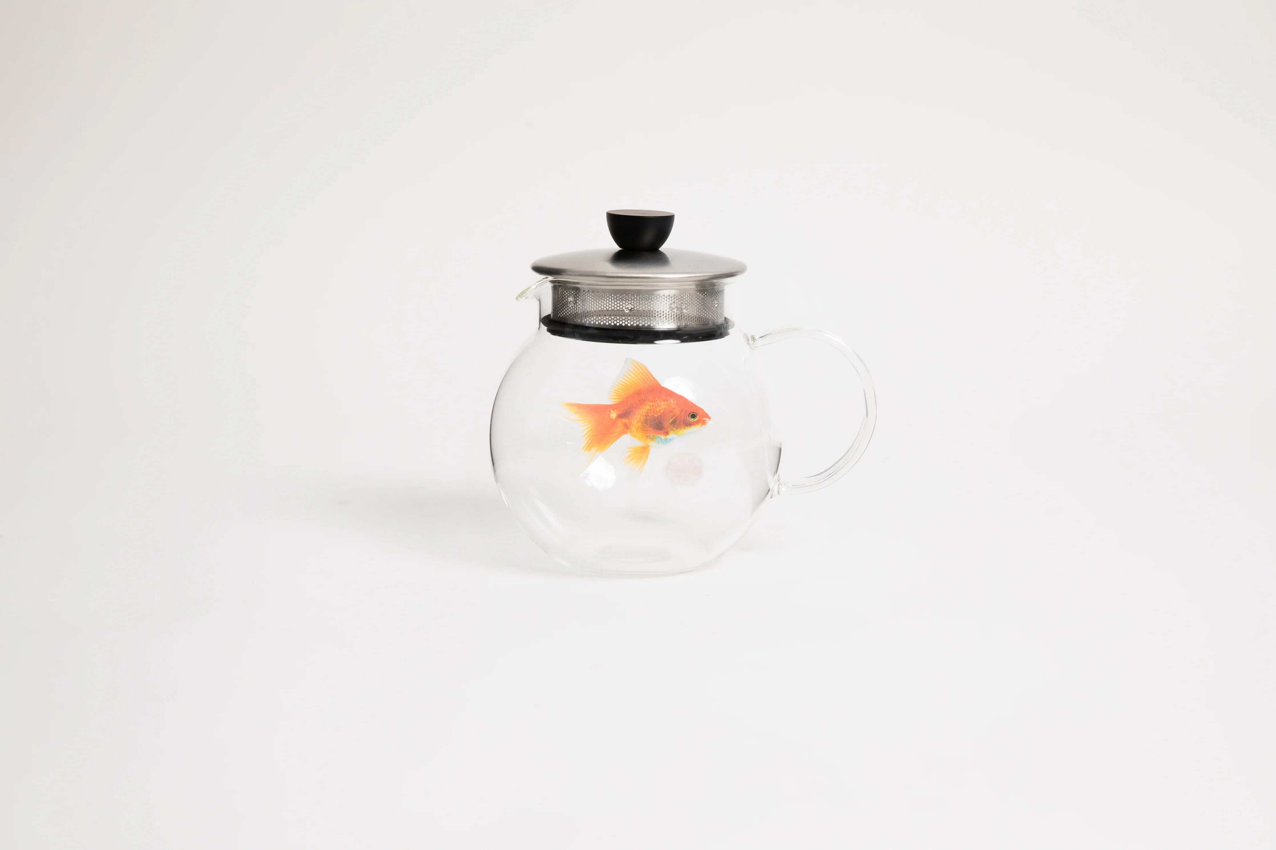 Jumping Leaf Tea Pot - Image 2