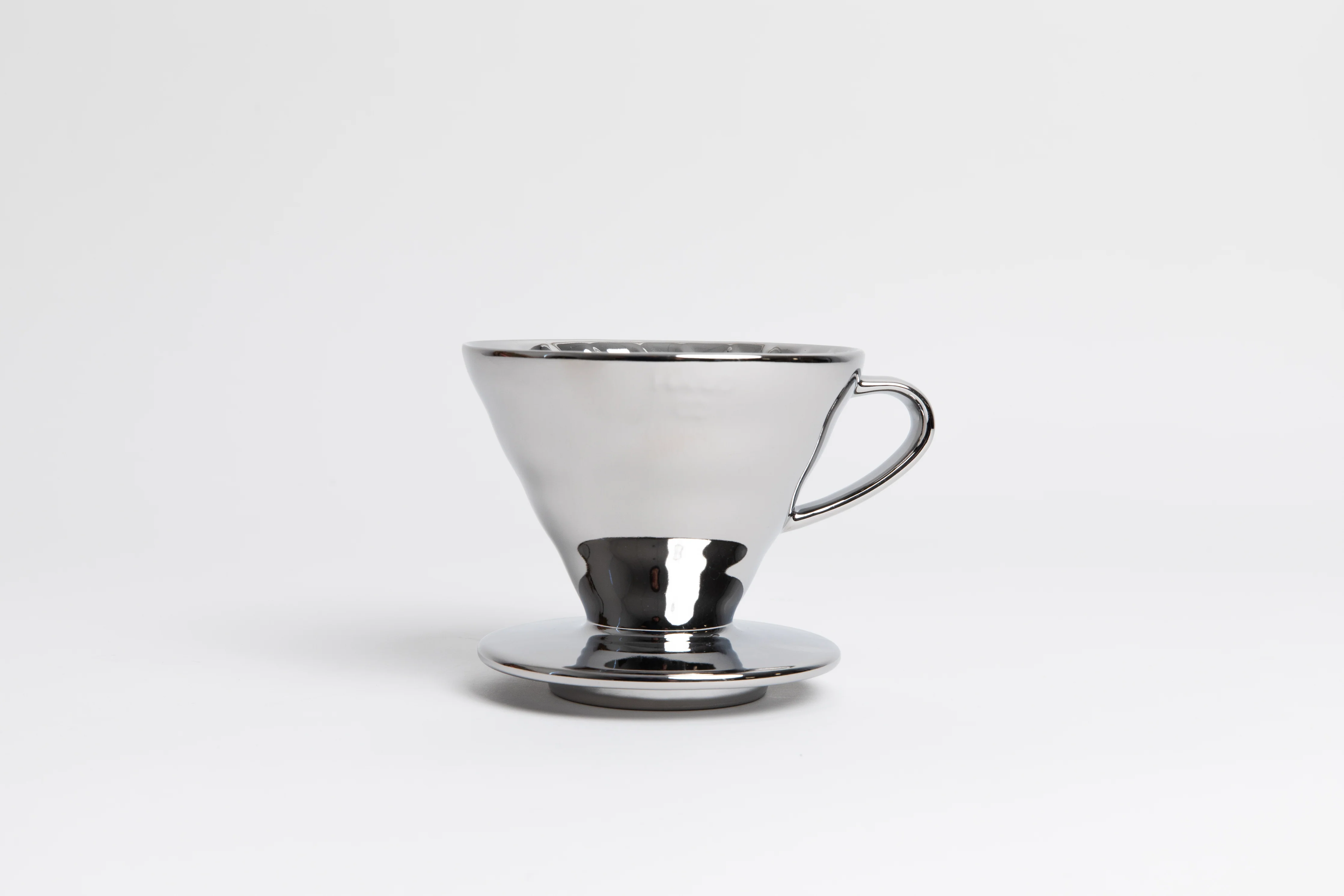 V60 Ceramic Coffee Dripper 02 - Metallic Colors - Image 2