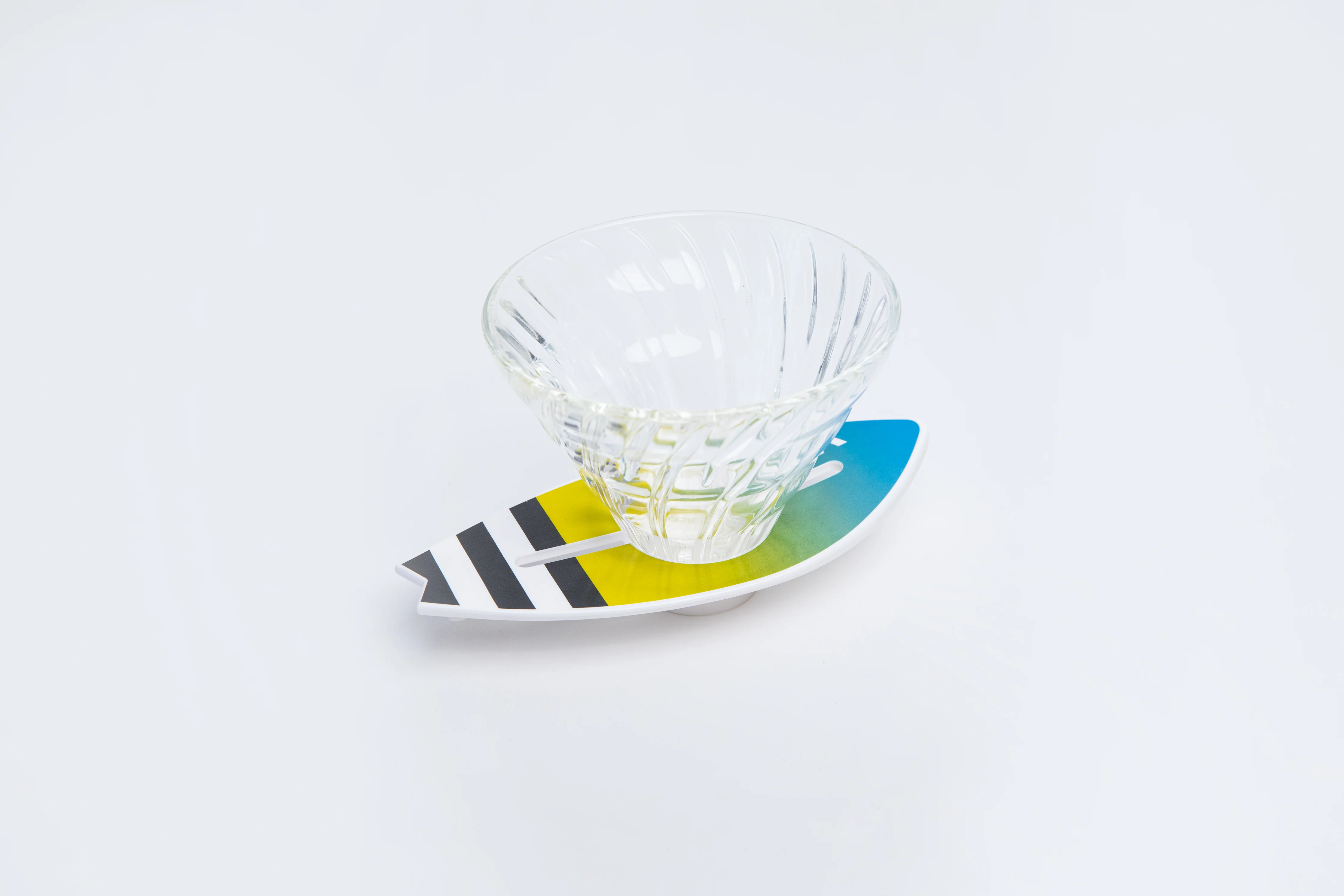 V60 "Surfboard" Glass Coffee Dripper, 02 - Image 3