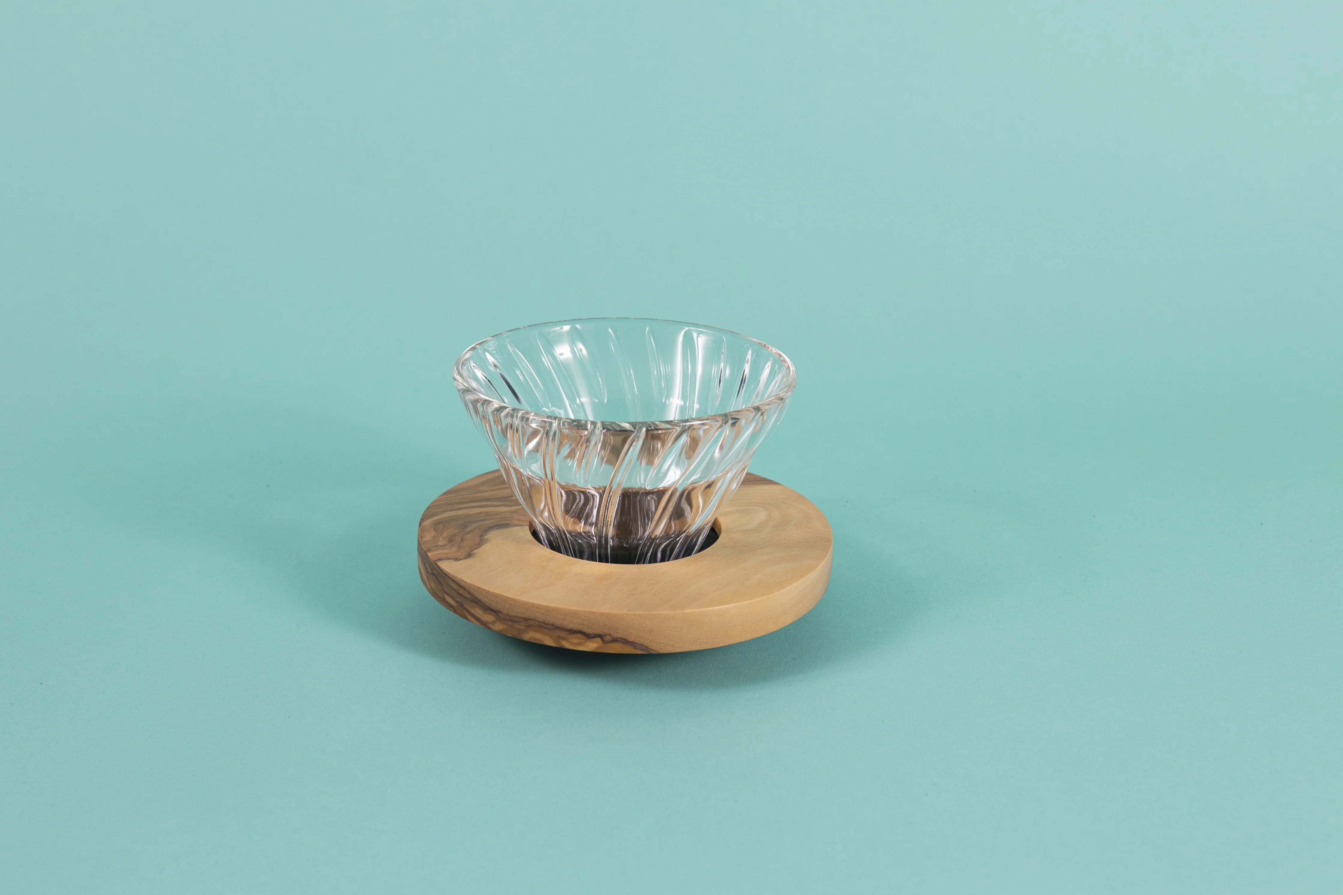 V60 Glass Coffee Dripper - Olive Wood - Image 2